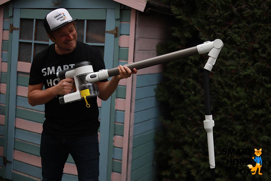 L'aspirateur sans fil Tineco s12 pure one testé avec quelques accessoires