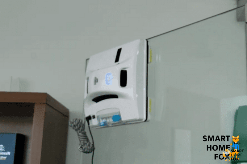 eZiclean WNDORO, le premier robot laveur de vitre au monde ! - Bestofrobots